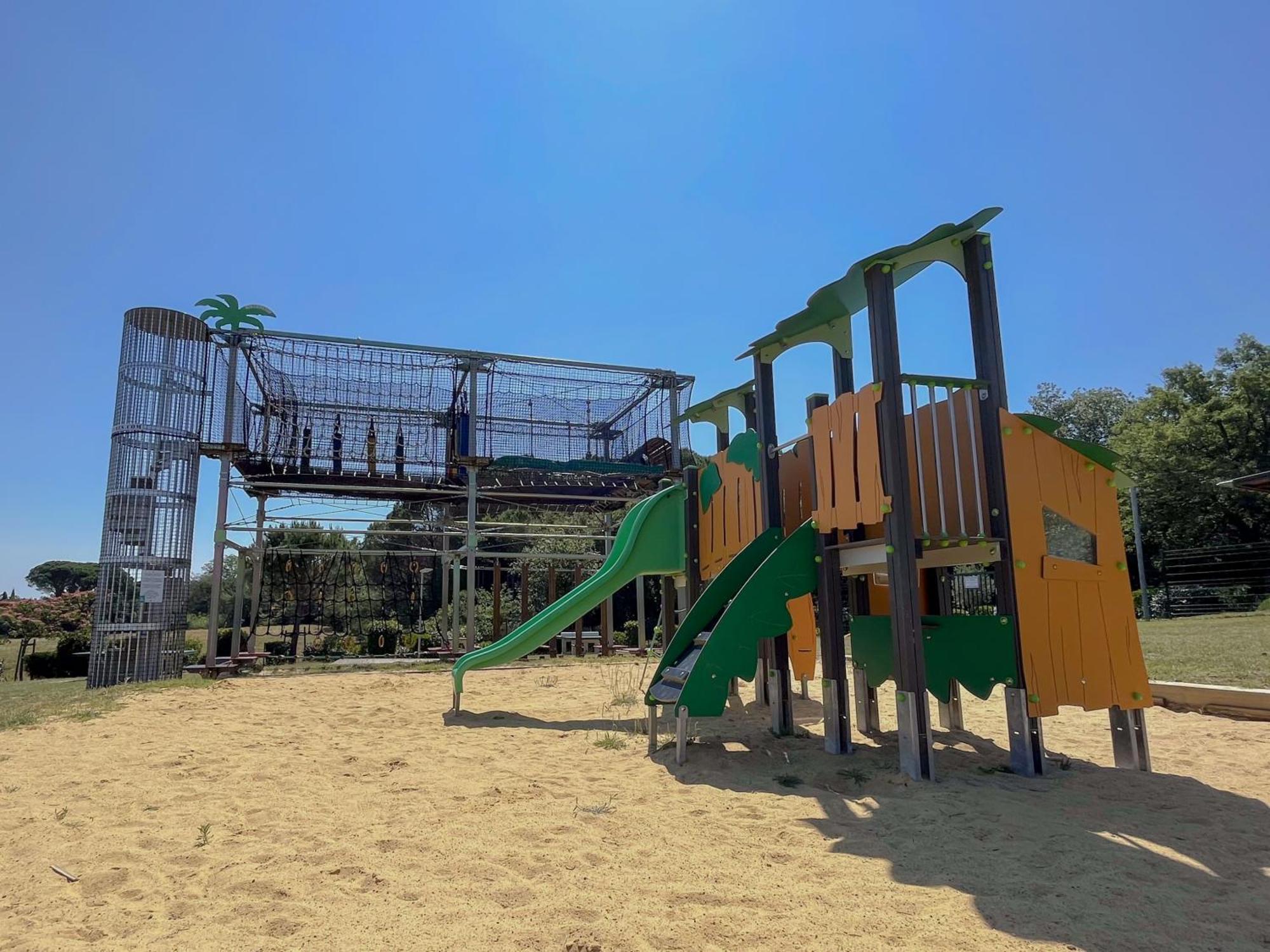 Camping Des Alberes Laroque-des-Alberes Exterior photo