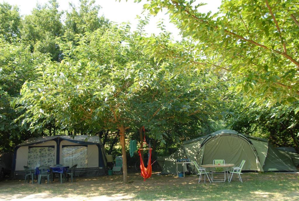 Camping Des Alberes Laroque-des-Alberes Exterior photo