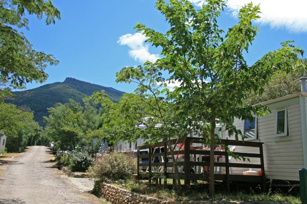 Camping Des Alberes Laroque-des-Alberes Exterior photo